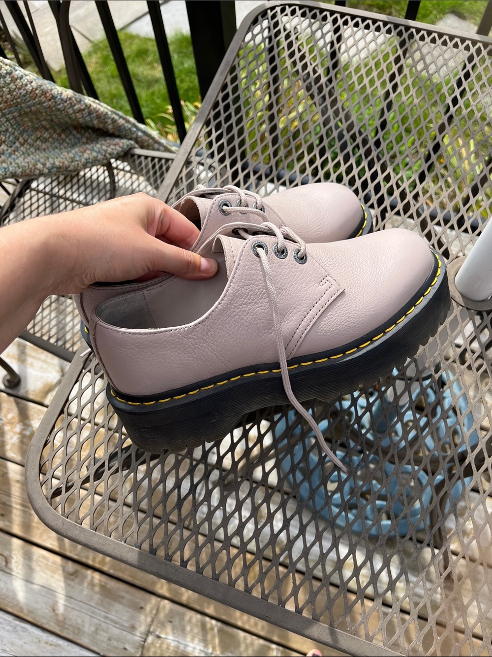 Dr. Martens Lace Up Oxford PISA LEATHER PLATFORM SHOES